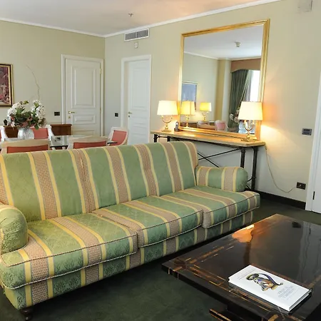 Tower Airport - & Conference Center Hotel Genua