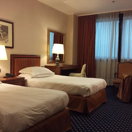 Hotel Tower Airport - & Conference Center
