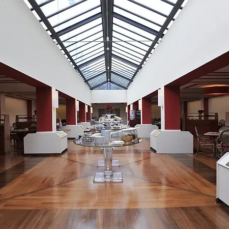 Tower Airport - & Conference Center Genova